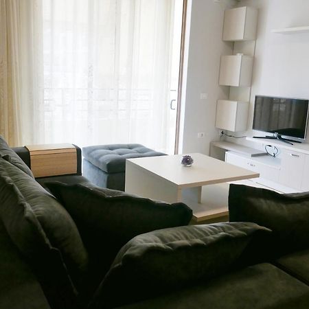 Apartamento Victoria'S Sea-Cret Sarandë Exterior foto