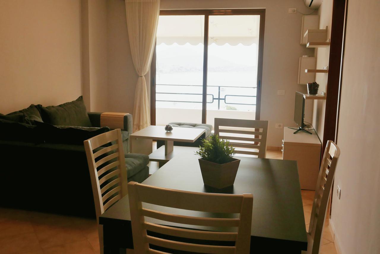Apartamento Victoria'S Sea-Cret Sarandë Exterior foto